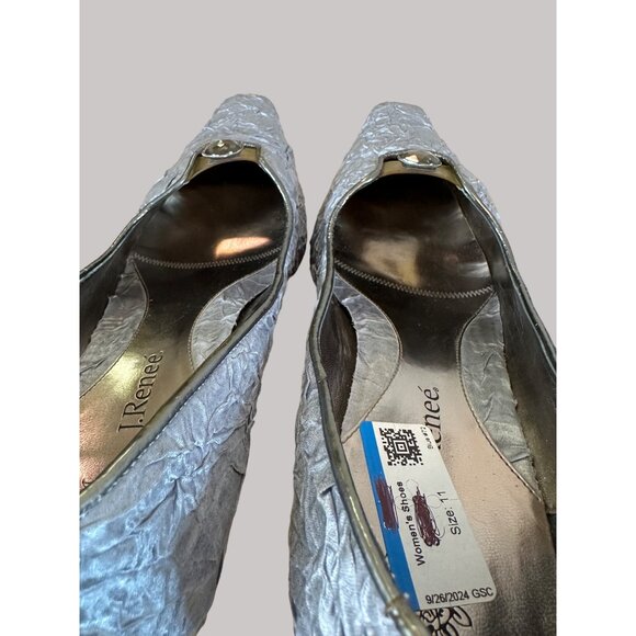J. Renee Women's Silver Fabric Textured Heels Size 11 - Picture 7 of 14
